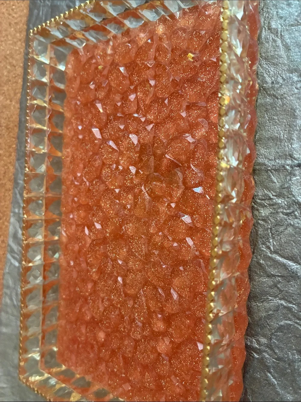 Textured Tray Mold - white